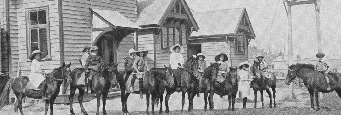 Education history unit, VPRS 14562/P12 Unit 1 Black and white photo, school children on horses